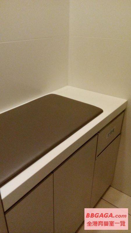 舊照片, 己重新裝修